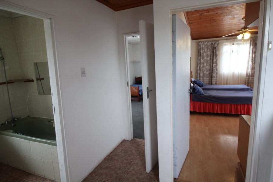 4 Bedroom Property for Sale in West End Eastern Cape